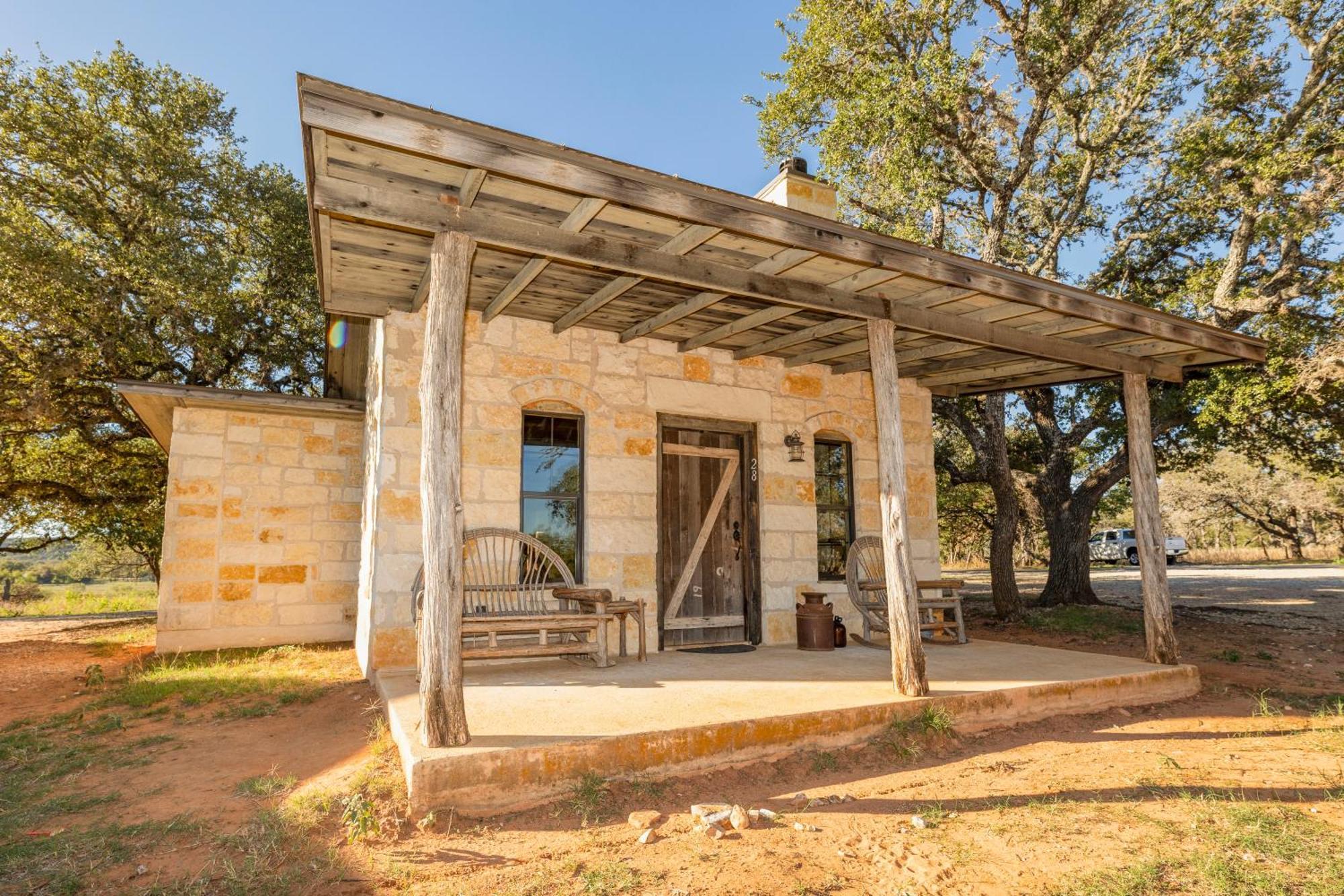 Country Hotel Fredericksburg
